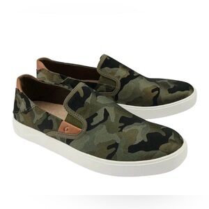 OluKai Lae'ahi Pa'i Husk/ Ke au Green Camo Slip On‎ Shoes Size 10.5 NWT